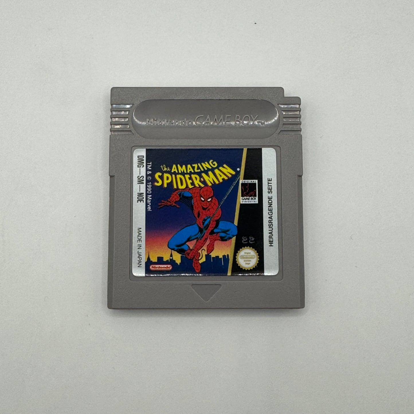 Modul des Game Boy-Spiels The Amazing Spider-Man ohne Originalhülle, ein Actionspiel, in dem Spieler Spider-Man steuern, durch Level schwingen und gegen bekannte Schurken wie Doctor Octopus kämpfen.