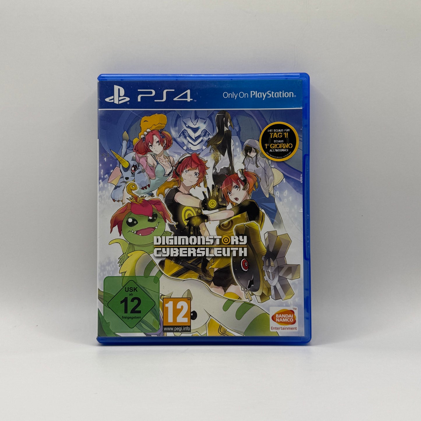 Verpackung des PS4-Spiels Digimon Story: Cyber Sleuth, ein Rollenspiel, in dem Spieler als Digi-Detektiv Digimon fangen, trainieren und in digitalen Welten gegen Gegner kämpfen.