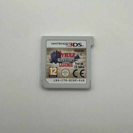 Modul des Nintendo 3DS-Spiels Hyrule Warriors Legends ohne Originalhülle, ein Action-Adventure-Spiel, in dem Spieler Hyrule-Charaktere steuern, Gegner besiegen und Level im Stil der Dynasty Warriors-Reihe durchlaufen.