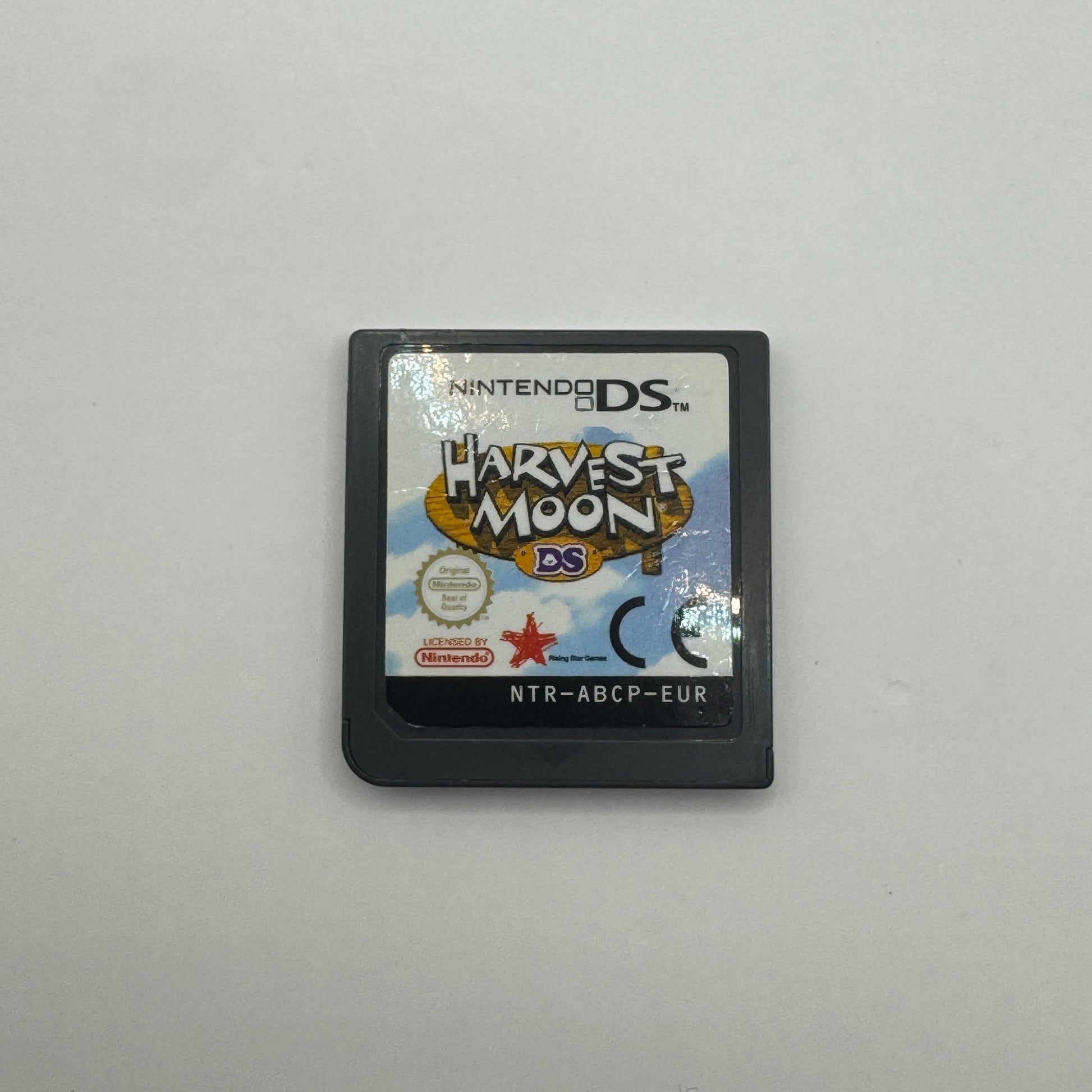 Modul des Nintendo DS-Spiels Harvest Moon DS ohne Originalhülle, ein Simulationsspiel, in dem Spieler einen Bauernhof betreiben, Tiere versorgen und Pflanzen anbauen.