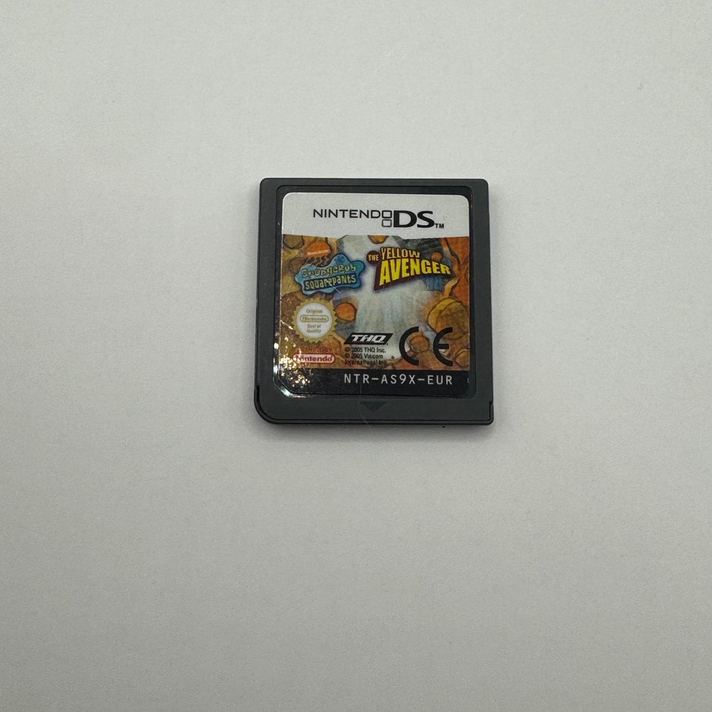Modul des Nintendo DS-Spiels Spongebob Schwammkopf: Der gelbe Rächer ohne Originalhülle, ein Action-Adventure-Spiel, in dem Spieler als Spongebob verschiedene Missionen erfüllen und Gegner in Bikini Bottom bekämpfen.