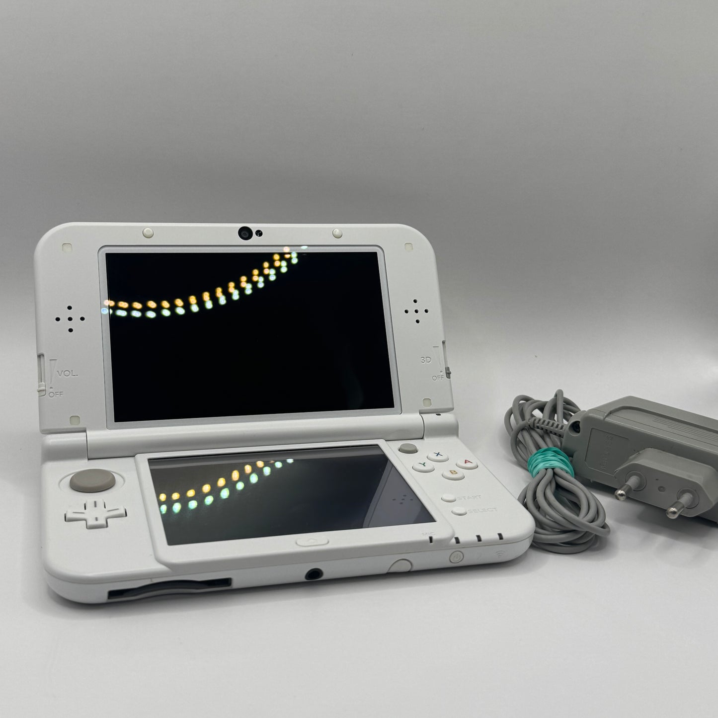 Nintendo Konsole | N3DSXL - Zustand: GUT