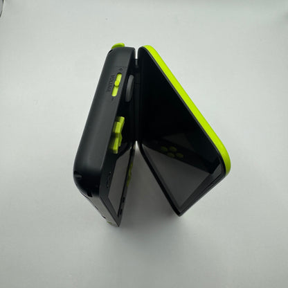 Nintendo Konsole | N2DSXL - Zustand: GUT