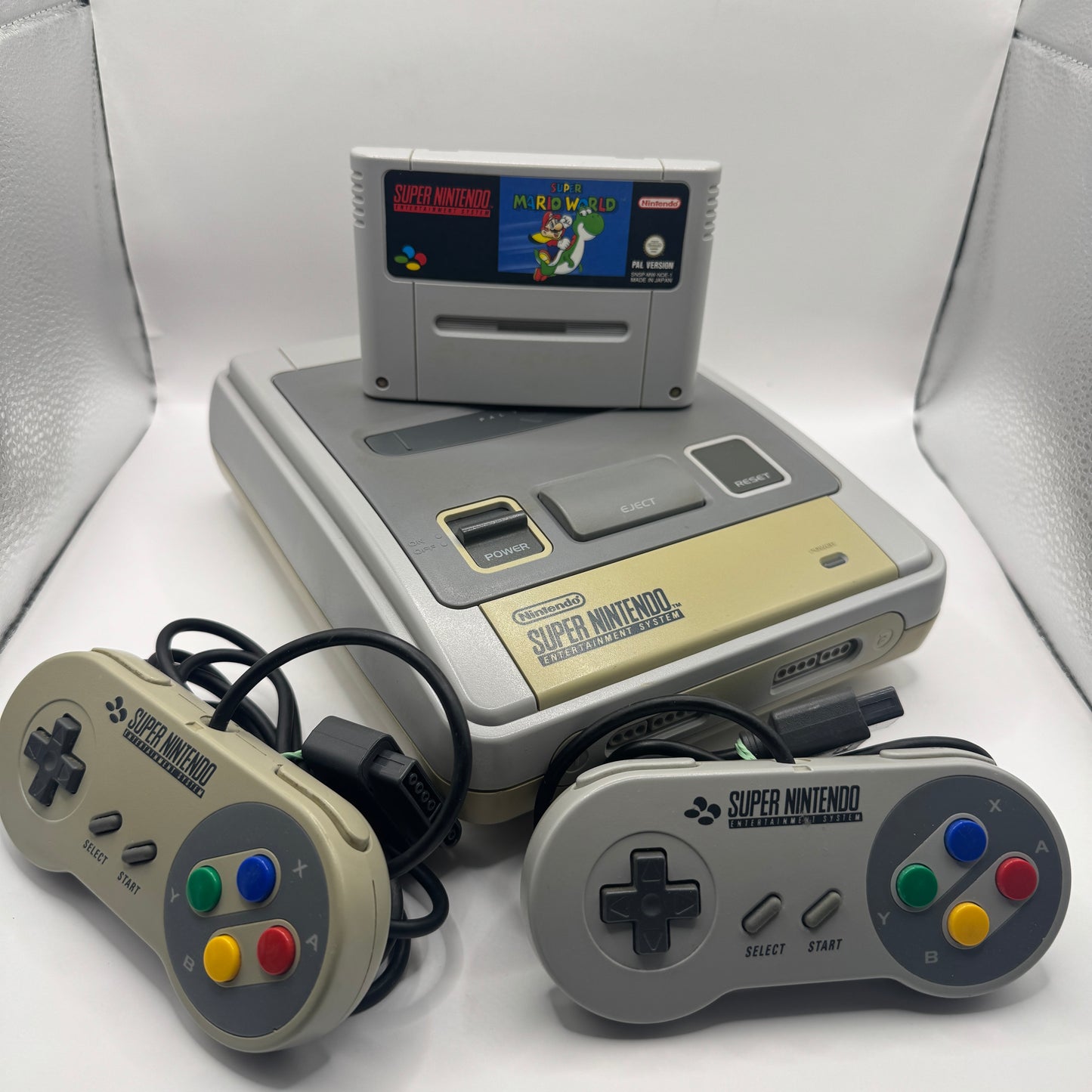 Nintendo Konsole | SNES Starter-Set,2 Controller, 1 Spiel