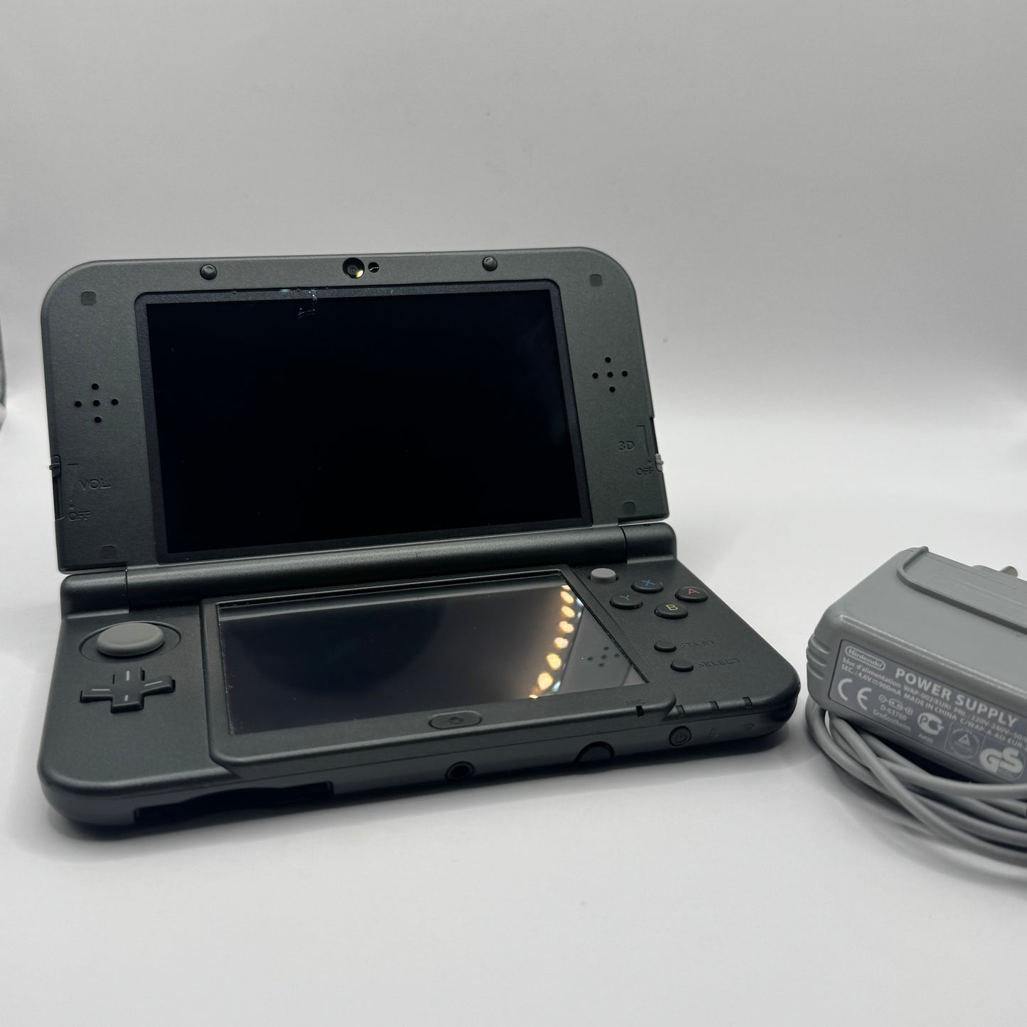 Nintendo Konsole | New Nintendo 3DS XL – inkl. Ladekabel - GUT