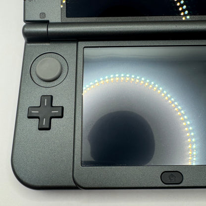 Nintendo Konsole | New Nintendo 3DS XL – IPS-Display oben & unten inkl. Ladekabel GEMODDET- SEHR GUT