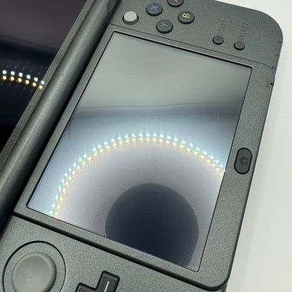 Nintendo Konsole | New Nintendo 3DS XL – IPS-Display oben & unten inkl. Ladekabel GEMODDET- SEHR GUT