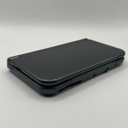 Nintendo Konsole | New Nintendo 3DS XL – IPS-Display oben & unten inkl. Ladekabel GEMODDET- SEHR GUT