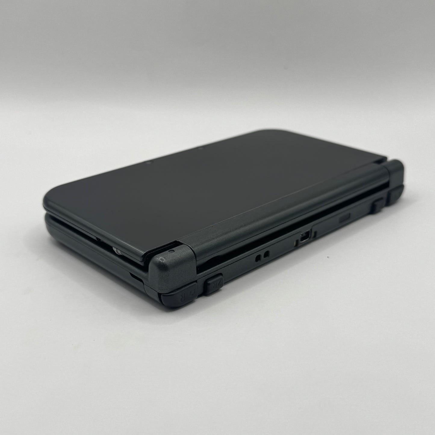 Nintendo Konsole | New Nintendo 3DS XL – IPS-Display oben & unten inkl. Ladekabel GEMODDET- SEHR GUT