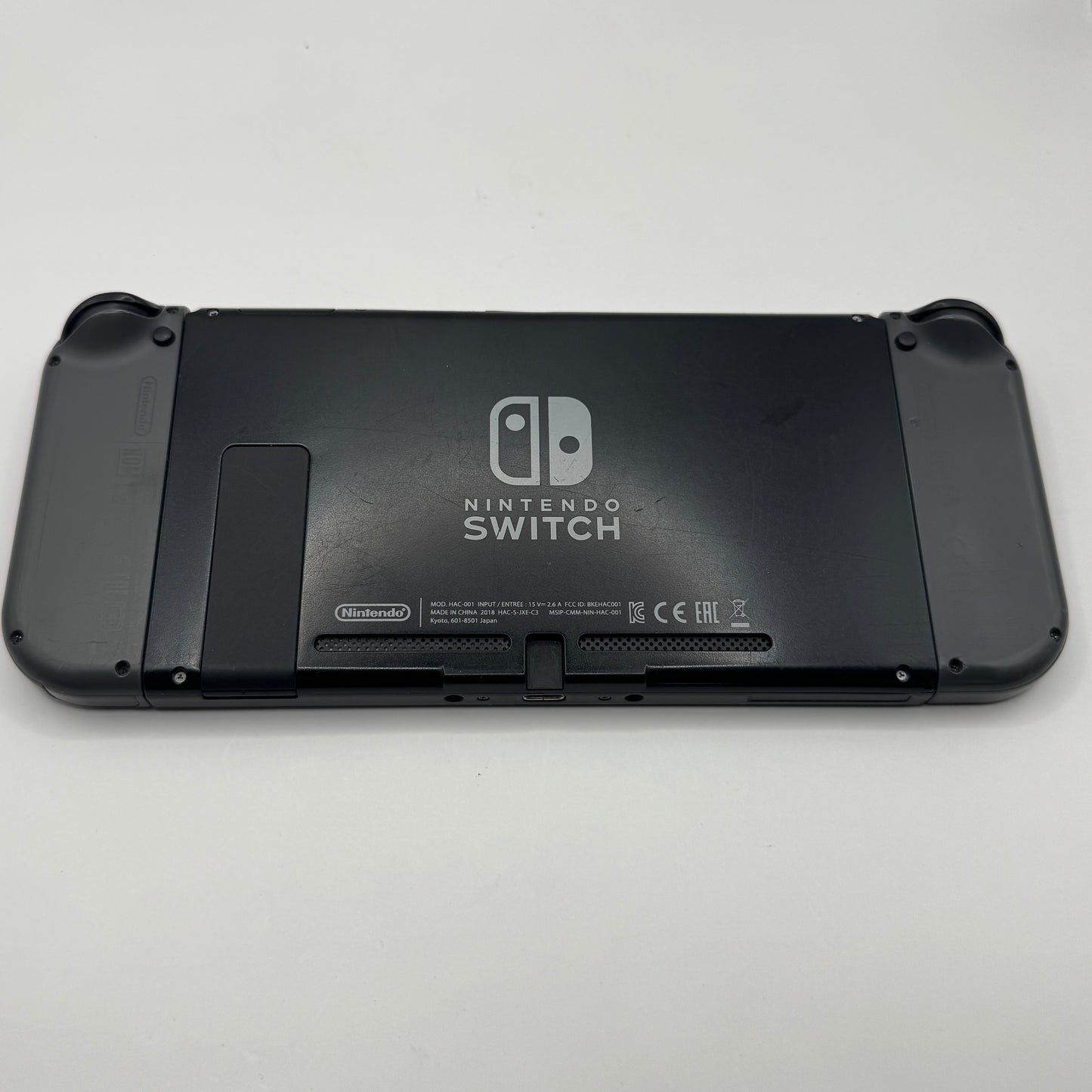 Nintendo Konsole | Switch inkl. Dockingstation & Grip-Pad