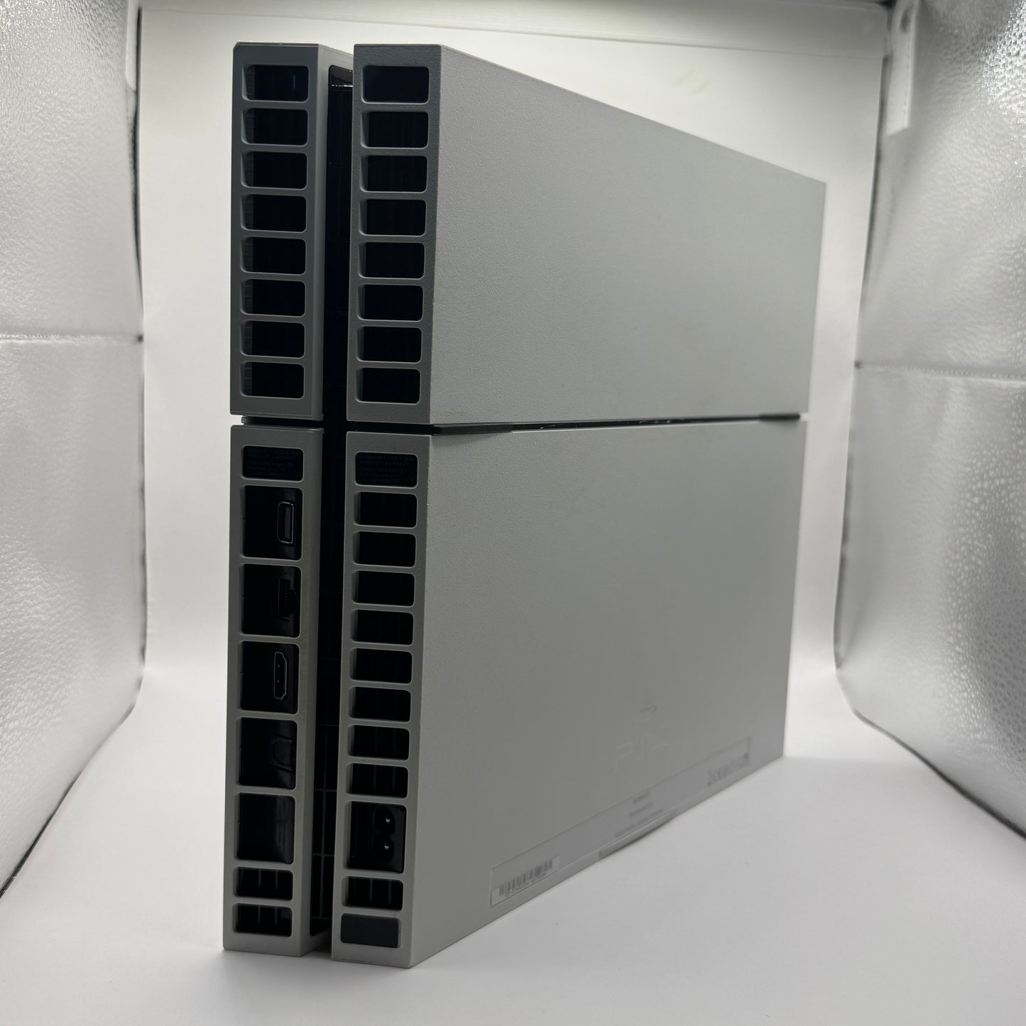 Sony Konsole | PS4 Fat – 500 GB Weiß (Glacier White) inkl. Original-Zubehör *neues Laufwerk*