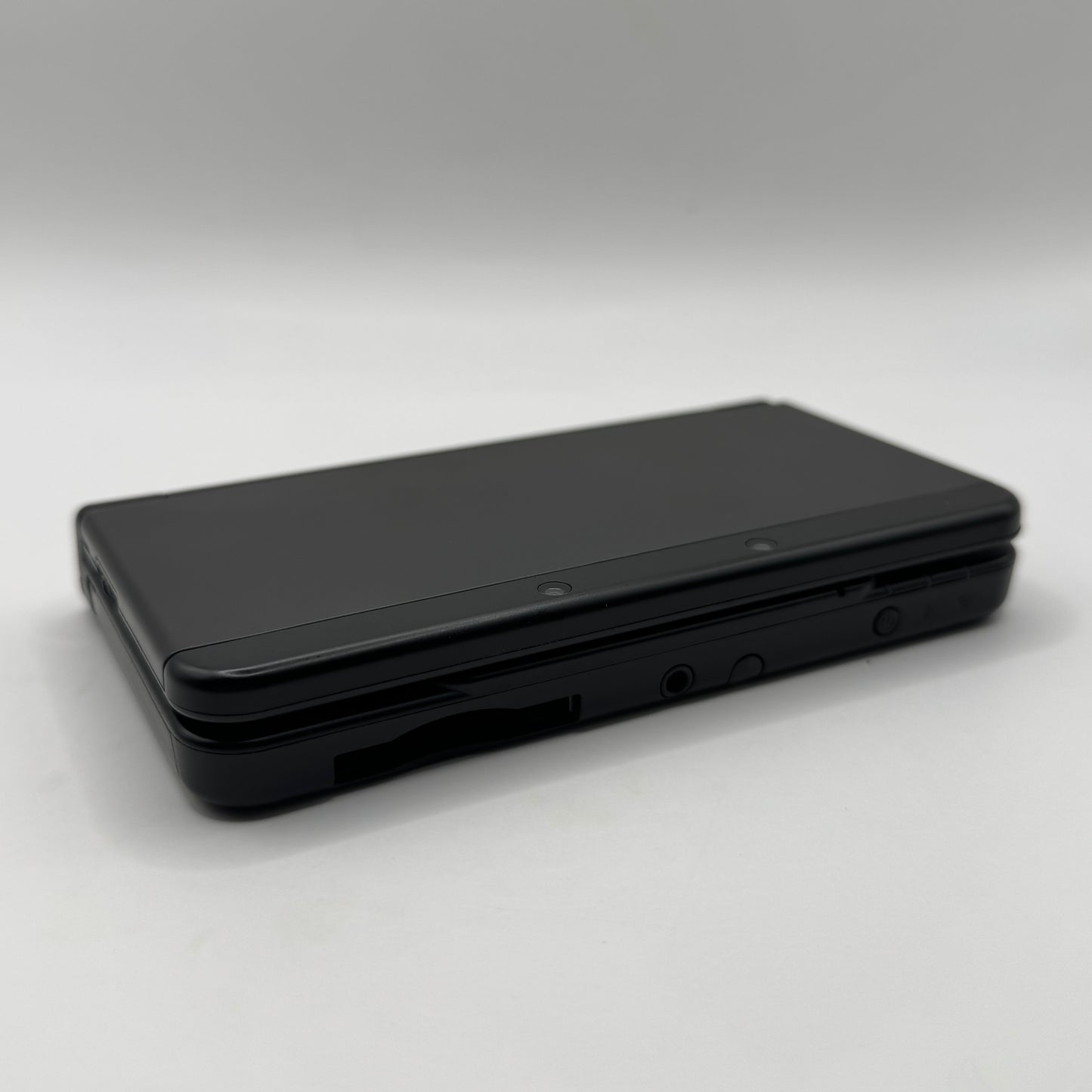 Nintendo Konsole | N3DS inkl. Ladekabel