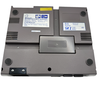 Nintendo Konsole | NES inkl. Zubehör, Controller, Fourscore-Adapter & Spiel