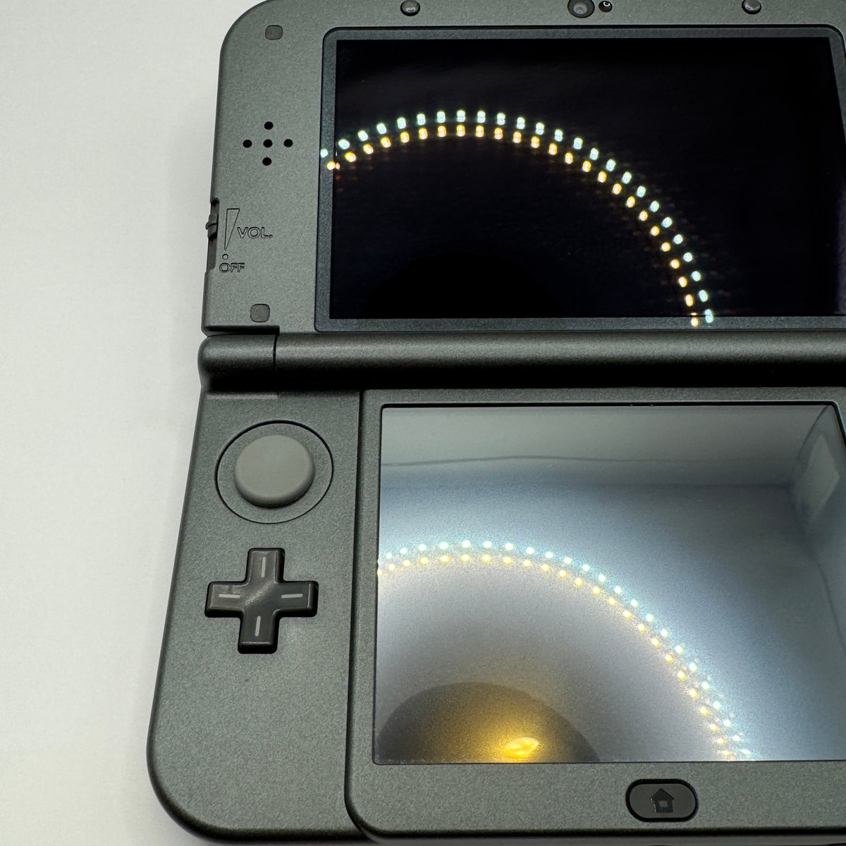 Nintendo Konsole | N3DSXL (IPS oben) mit OVP, Ladekabel, Clearcase & Tasche - WIE NEU