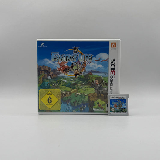 Verpackung des Nintendo 3DS-Spiels Fantasy Life, ein Rollenspiel, in dem Spieler zwischen verschiedenen Berufen wechseln, Quests erfüllen und eine farbenfrohe Fantasy-Welt erkunden.
