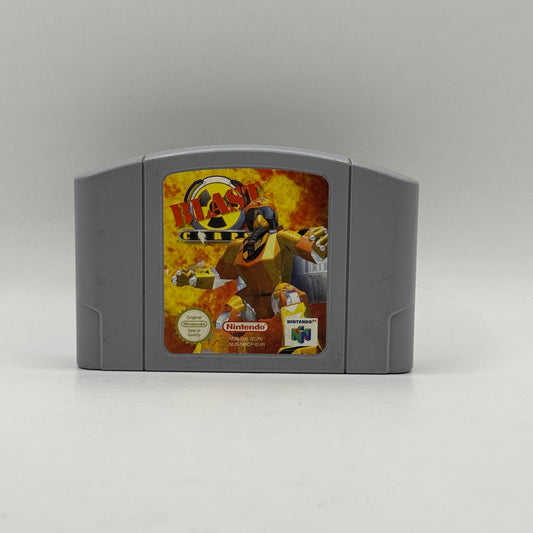 Spielmodul des Nintendo 64-Spiels Blast Corps, ein Actionspiel, in dem Spieler verschiedene Fahrzeuge und Maschinen einsetzen, um Gebäude zu zerstören, Hindernisse zu beseitigen und den Weg für einen gefährlichen Transport freizuräumen.