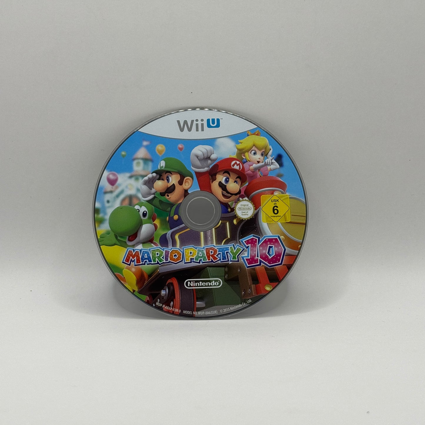 Modul des Wii U-Spiels Mario Party 10 ohne Originalhülle, ein Partyspiel mit bekannten Nintendo-Charakteren, Minispielen und Spielbrettern, spielbar allein oder im Mehrspielermodus.