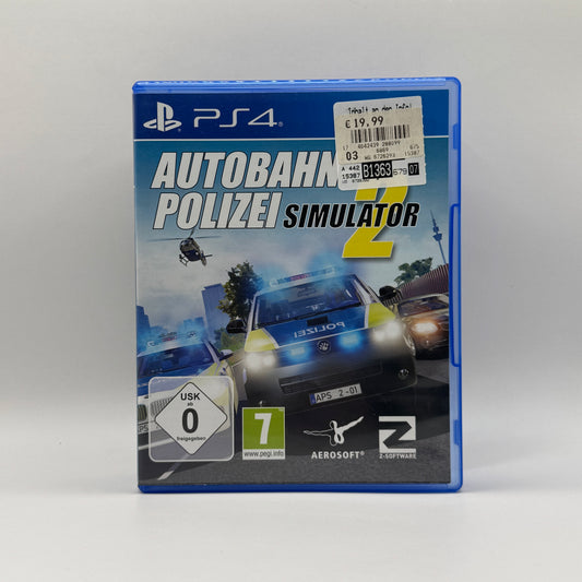 Verpackung des PS4-Spiels Autobahn-Polizei Simulator 2, ein Simulationsspiel, in dem Spieler als Polizist auf deutschen Autobahnen Verbrechen aufklären, Verkehr überwachen und Einsätze durchführen.