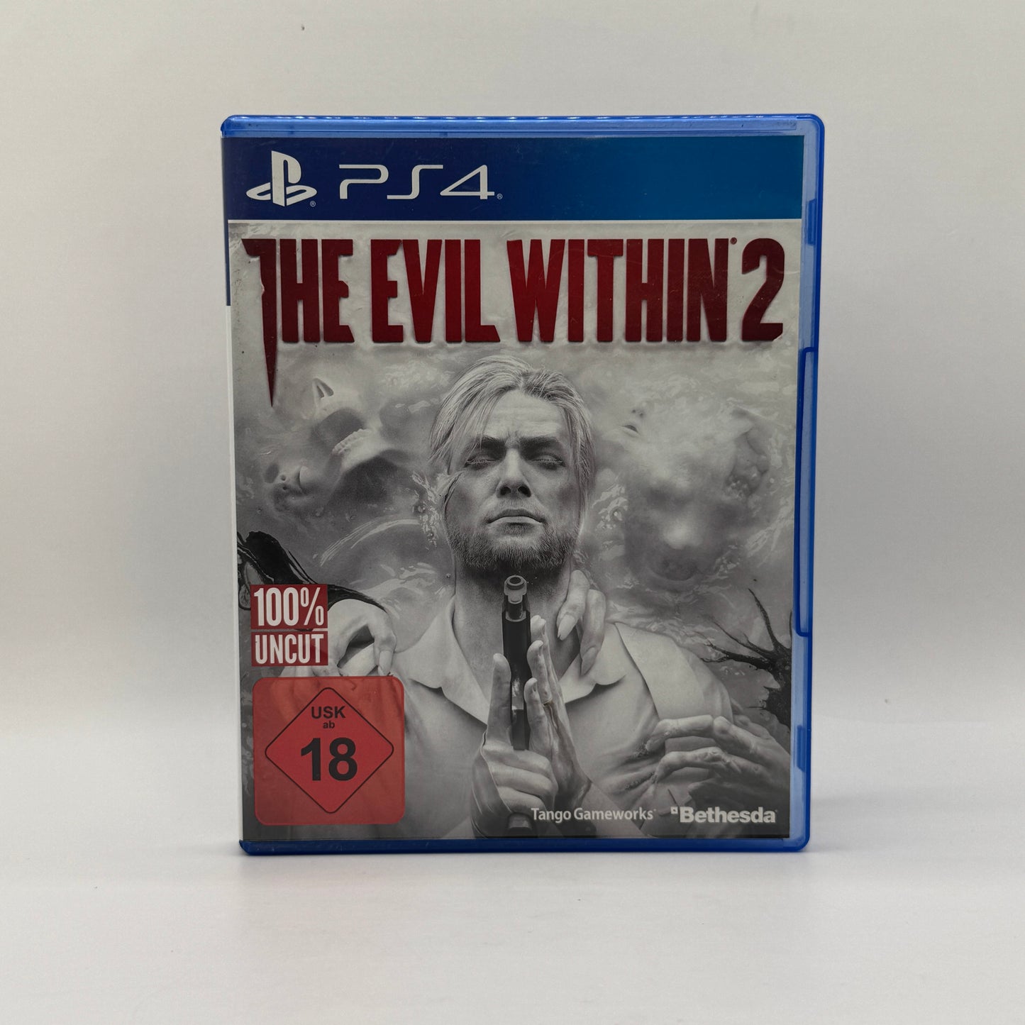 Verpackung des PS4-Spiels The Evil Within 2, ein Survival-Horror-Spiel, in dem Spieler als Detective Sebastian Castellanos eine verstörende Welt erkunden und gegen gefährliche Kreaturen kämpfen.