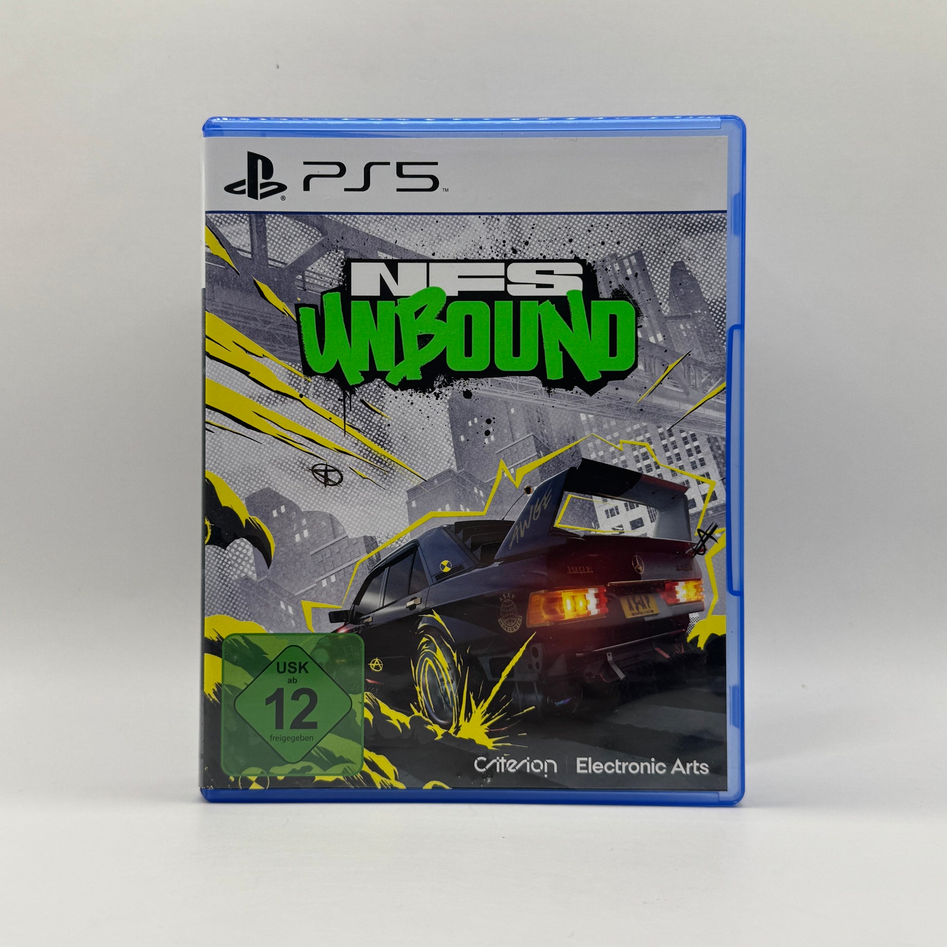 Verpackung des PS5-Spiels Need for Speed Unbound, ein Rennspiel, in dem Spieler Straßenrennen fahren, Fahrzeuge tunen und offene Stadtgebiete erkunden.
