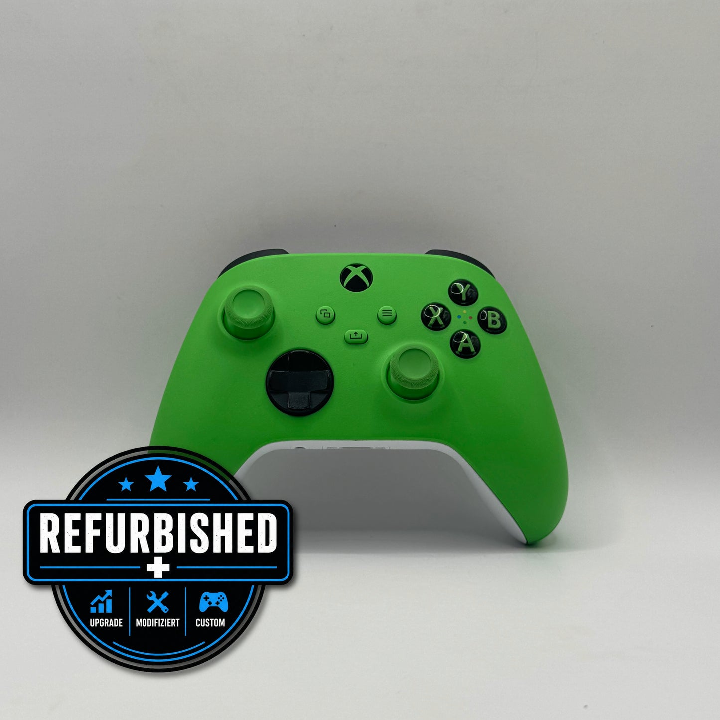 Microsoft Zubehör| Xbox Wireless Controller mit Hall-Effect-Sticks [REFURBISHED]